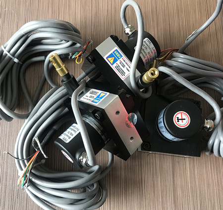 ���K�L(zh��ng)��λ�Ƃ��������F(xi��n)䓽z�K��ס�ĬF(xi��n)�󼰽�Q������